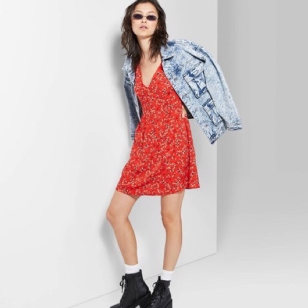 Wild fable floral red dress ruched sleeves